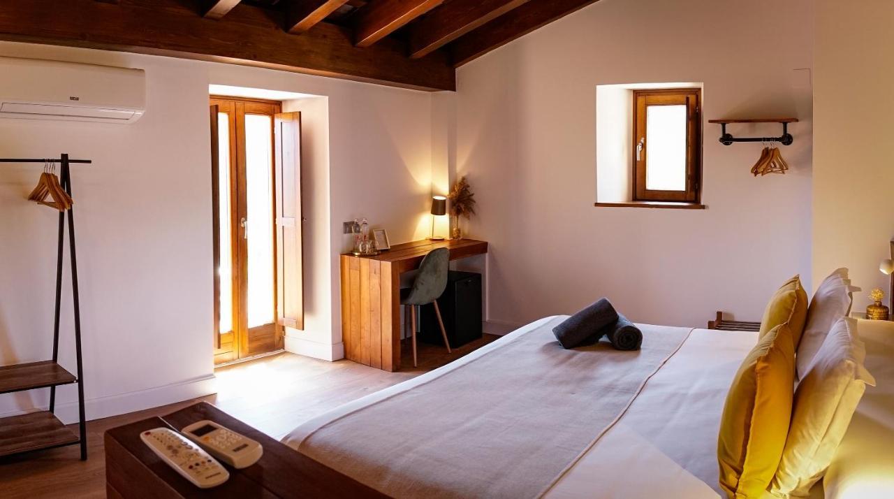 Hotel Mas Mariassa Pratdip ภายนอก รูปภาพ