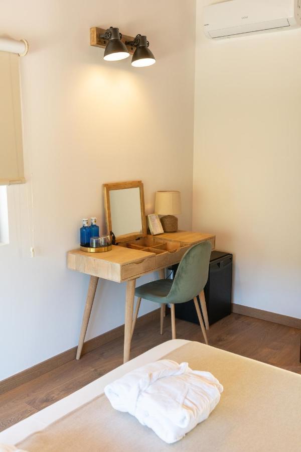 Hotel Mas Mariassa Pratdip ภายนอก รูปภาพ